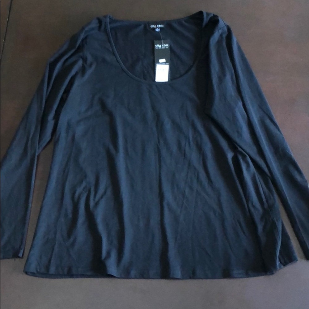 City chic black shirt NWT M